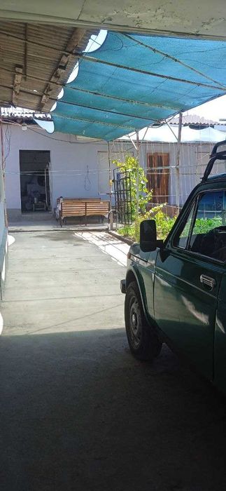 Uy sotiladi Nurafshonda