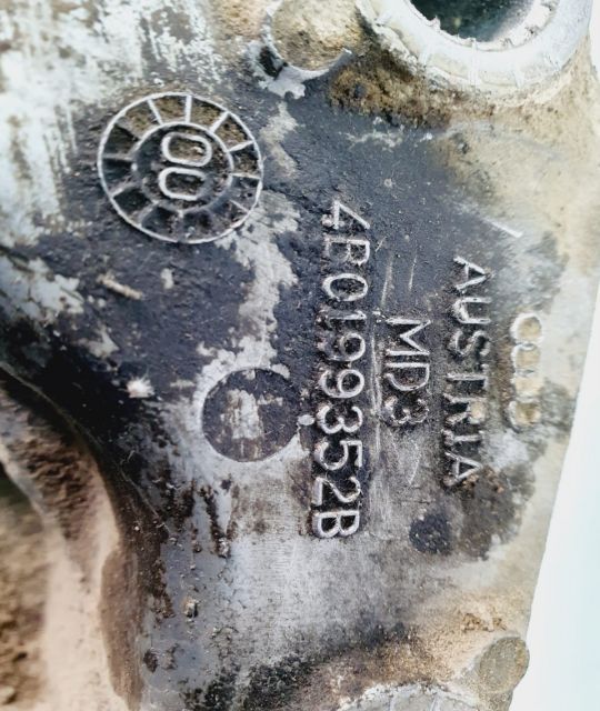 Suport bara stabilizatoare 4b0199352b Volkswagen VW Passat B5 seria