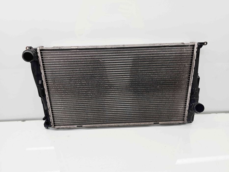Radiator apa Bmw 3 (E90) [Fabr 2005-2011] 7810258 2.0D N47D20 105KW /