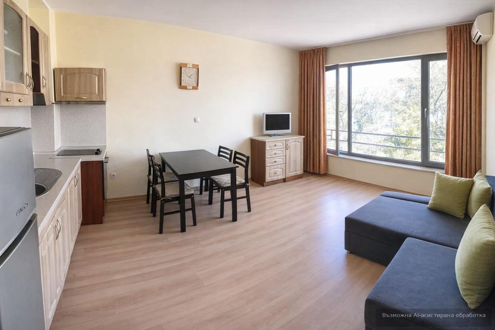 Дава се под наем Двустаен апартамент в Пловдив, Център - 56 кв.м за 448.8 € - Снимка #2