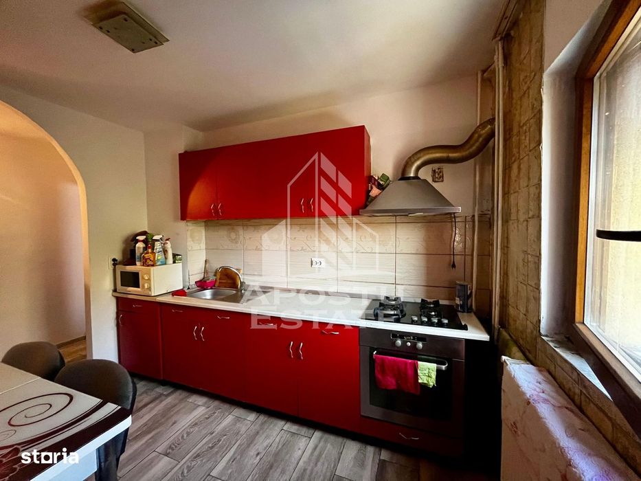Apartament 3 camere,etaj 3,zona UMT