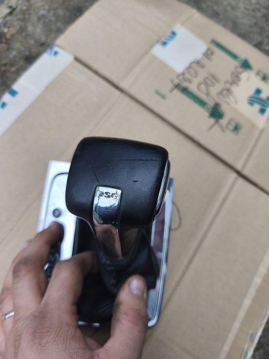 Nucă schimbător cutie automată DSG Volkswagen Passat B6 2005-2010