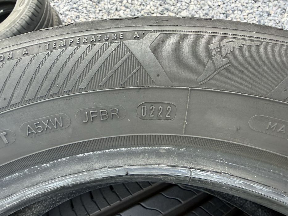 4бр 205/60/16 на 7мм с 22дот Гудиер