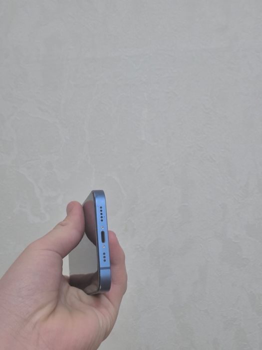 Apple iPhone 13 128GB — Почти идеал, АКБ 85% только продажа!