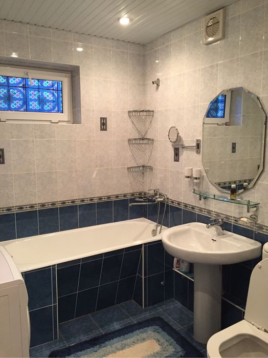 Продаю свою квартиру 77 серия кирпич