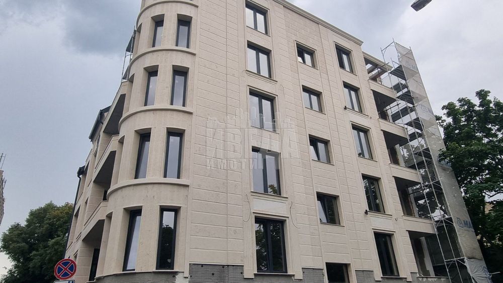3-стаен в Варна-Нептун площ 88 цена 357000