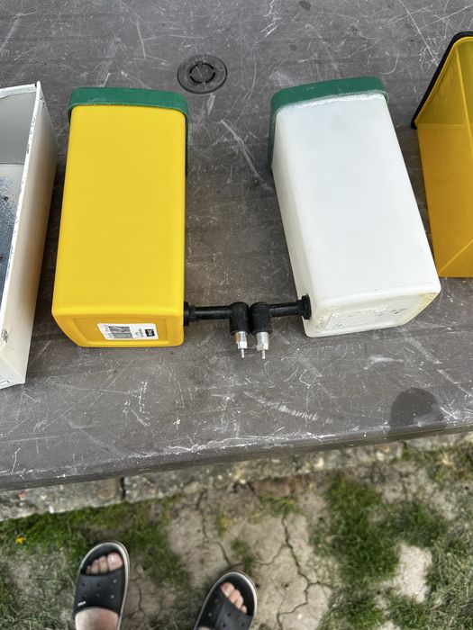 Adapatori si hranitori iepuri
