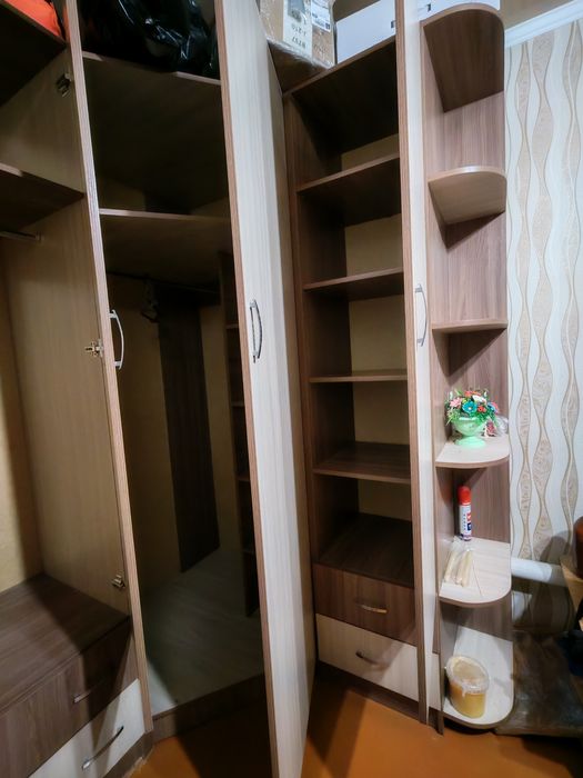 Шкаф в идеальном состоянии