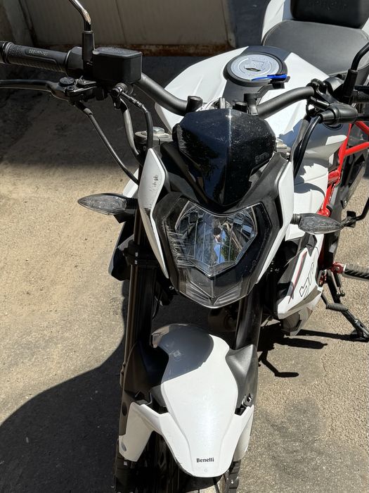 Motor Benelli BN 125