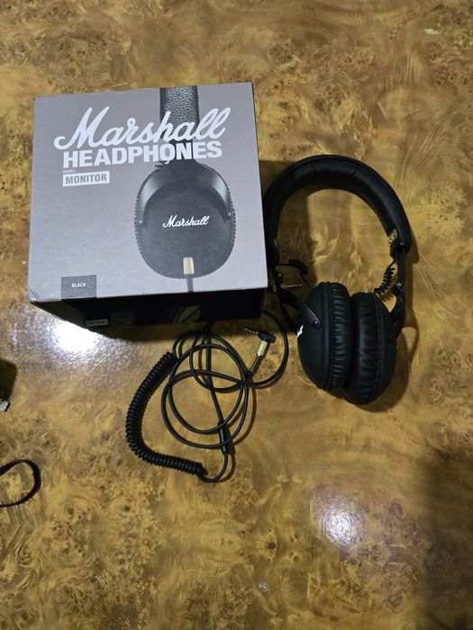 Стильные наушники Marshall Monitor