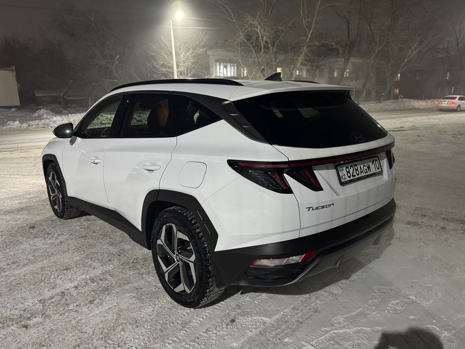 Продам Tucson торг