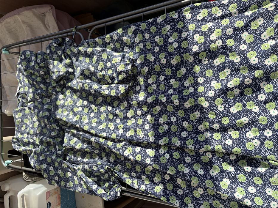 Женская платья сатылады