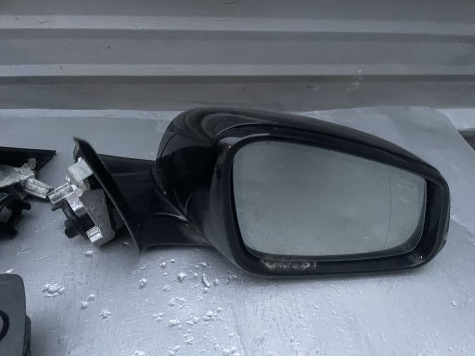 Огледала с камера БМВ Ф30/ Ф31 (ogledala bmw f30/ f31)