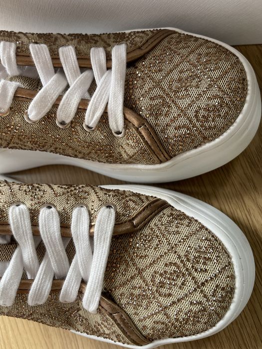 Guess -дамски сникърси