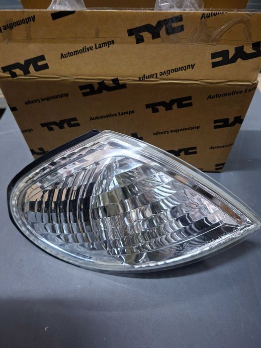 Semnalizator fata dreapta Nissan Almera II 2000-2006