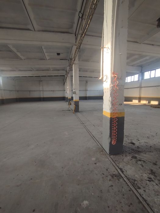 Нотурар жой ижарага берилади 3200 КВ м