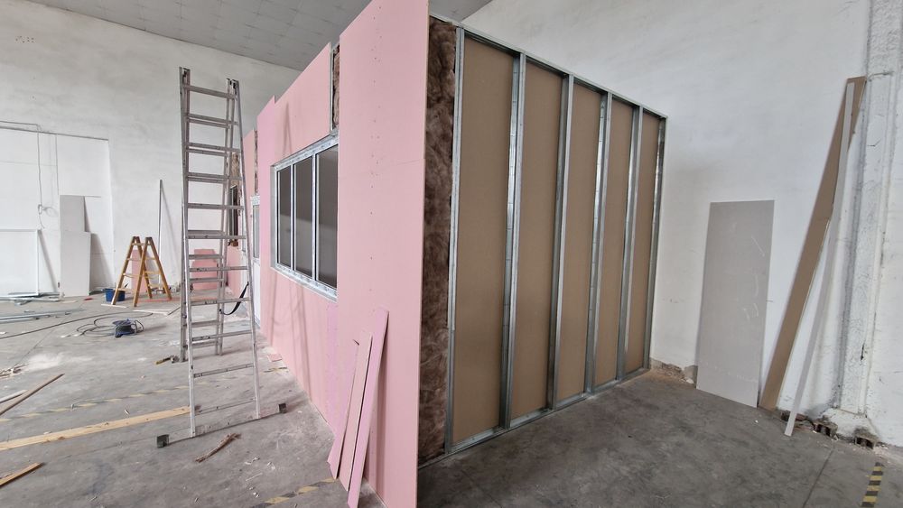 Професионални решения от гипсокартон, преградни стени и окачени тавани