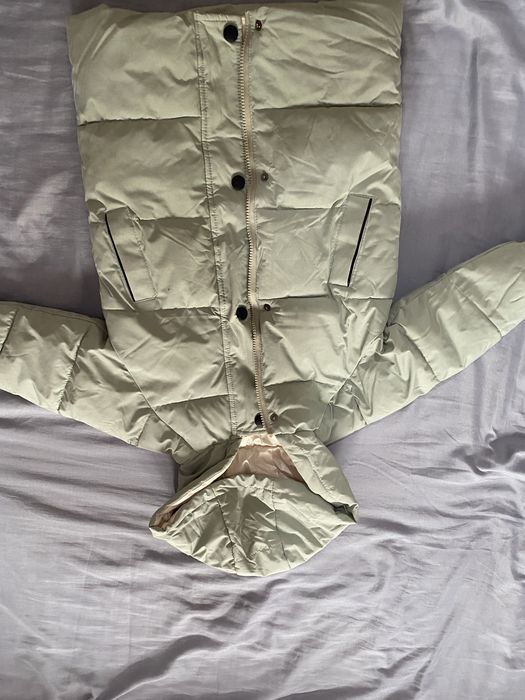 Демисезонные куртки на девочку 4-6лет