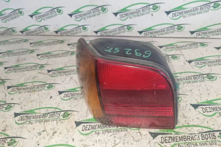 Lampa / Tripla stop stanga pe aripa Volkswagen VW Polo 1998