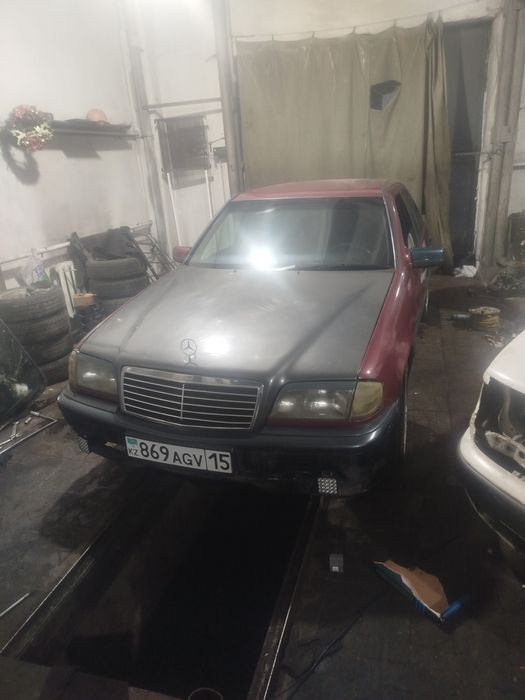 Продам обменяю Мерседес w202