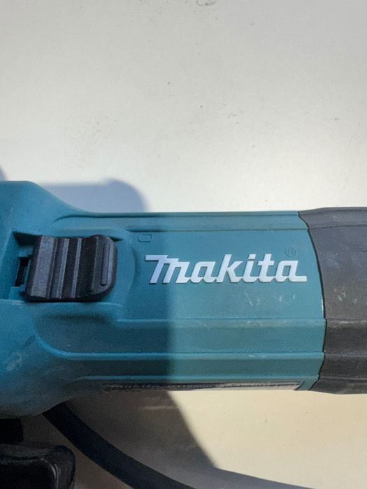 Polizor unghiular Makita GA4530R