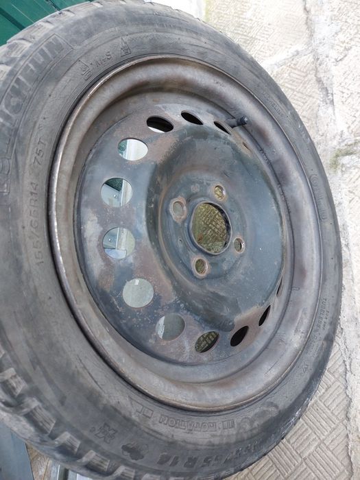 Външна резервна гума Alpin с джанта за Nissan Micra K11