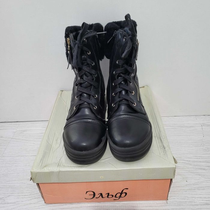 Продаётся кожаные сапоги в отличном состоянии