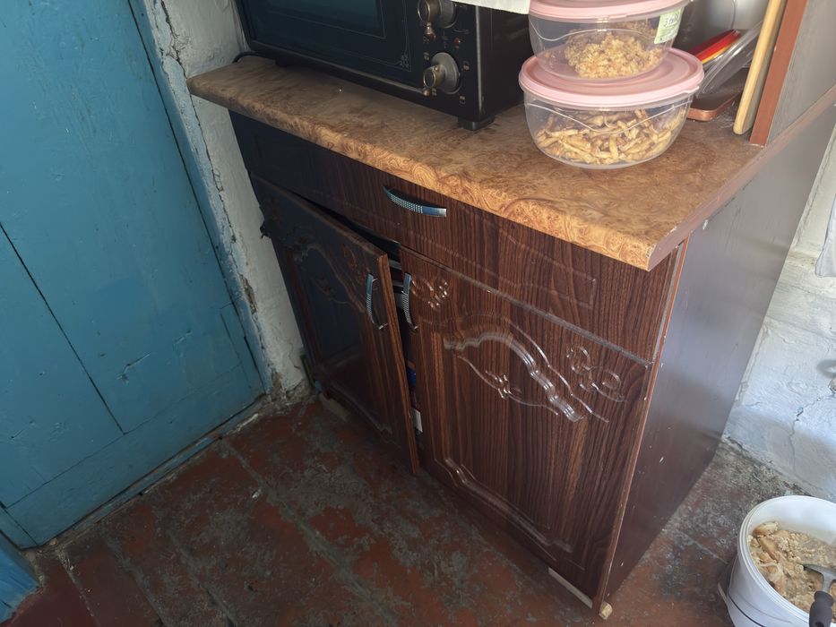 Кухонный шкаф прям