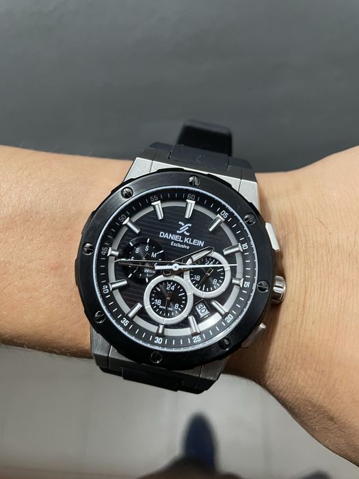 Часы daniel klein