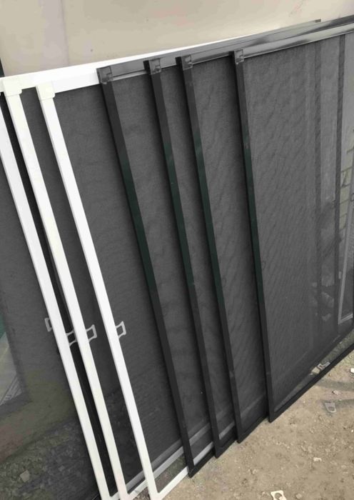 Москитные  сетки  на  окна