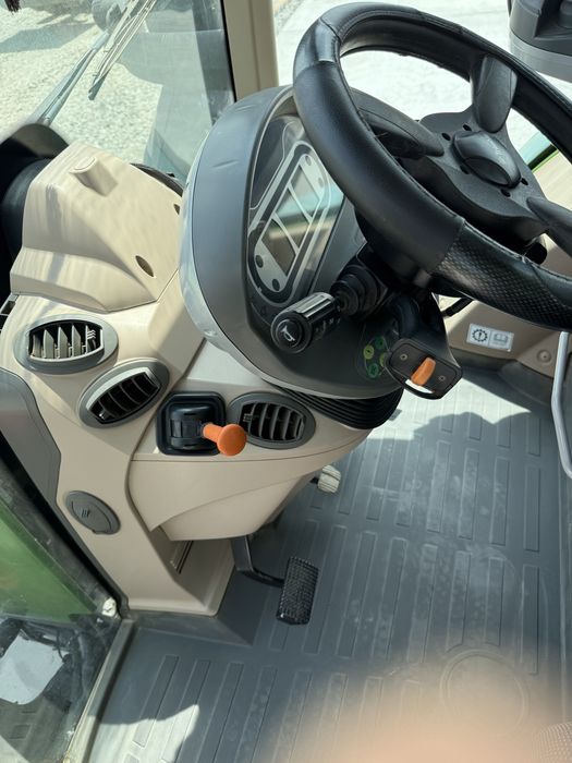 Vand Fendt 716 Vario anul 2017