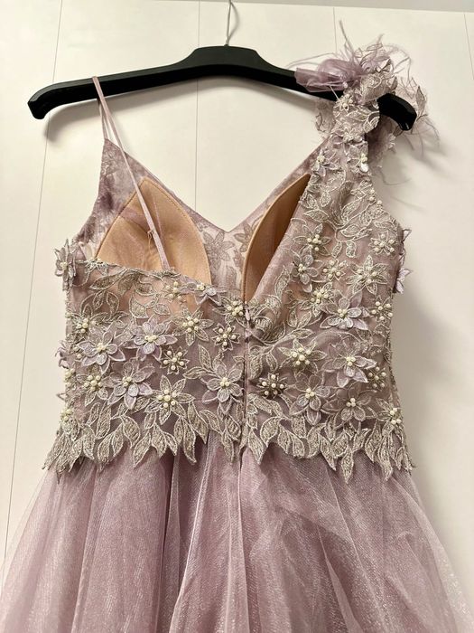 Официална /Бална/ миди рокля, подходяща и за други поводи,р-р ХС