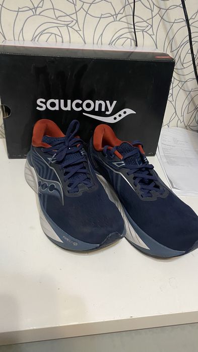 Кроссовки saucony triumph 22