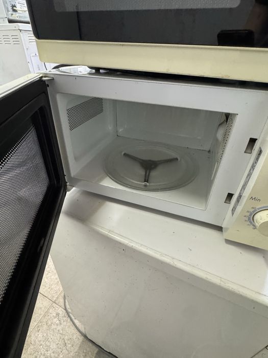 Микровълнова печка LG