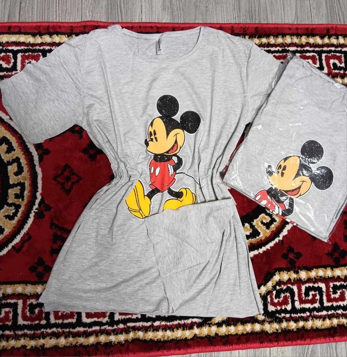 Tricouri Mickey Mouse lungi