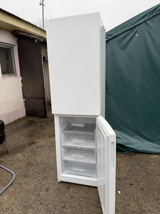 Vand frigider in stare buna de functionare