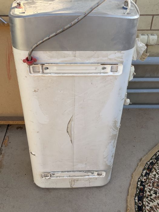 Продам Ariston Velis Evo