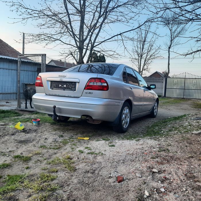VOLVO S40 2004 — imagine 3