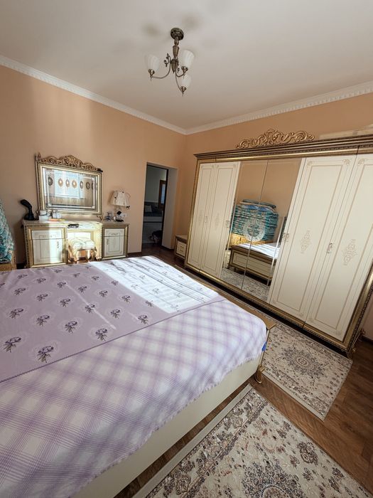 Спальный гарнитур Версаль