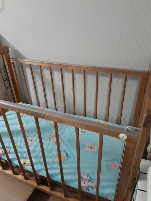 Манеж детский деревянный