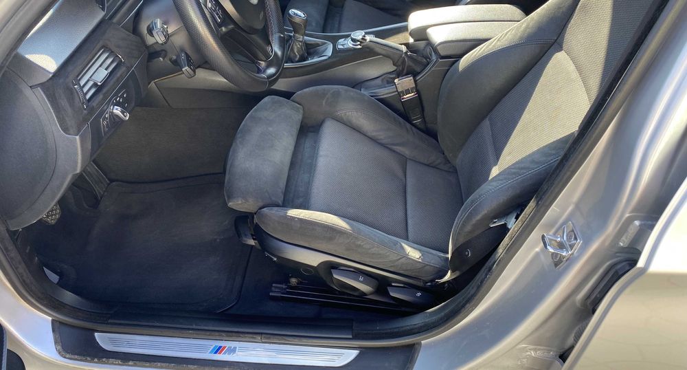 BMW E90 320D 2009 / PACHET M