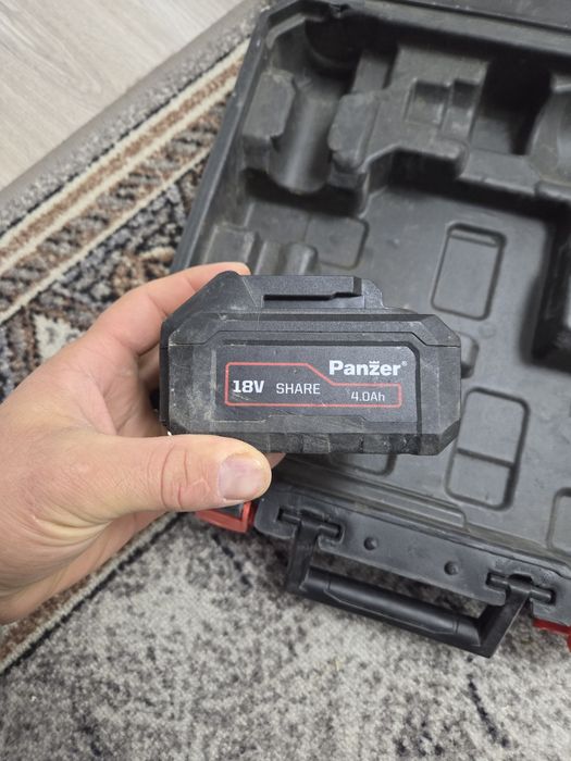 Masina de gaurit cu percutie Panzer