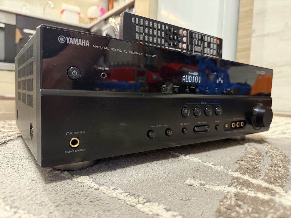 Yamaha RX-V367 Ресивър