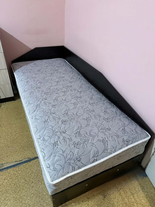 Единично легло + скрин