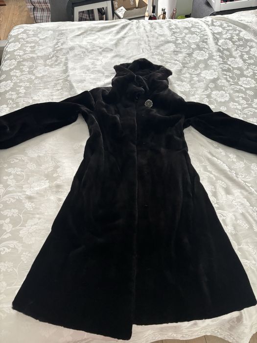 Продам норковую шубу