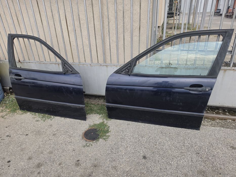 Предни врат Бмв Е46 предна лява дясна врата BMW e46 десен калник