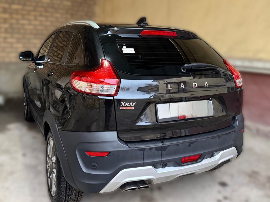 Продается Lada Xray Cross 2020