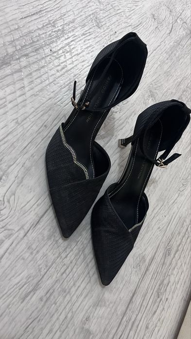 Каблук черный на шпильке