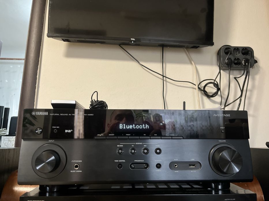 Yamaha RX-A680 4k/7.2/Dolby Vision,Atmos/Bluetooth/Wifi/Airplay/usb