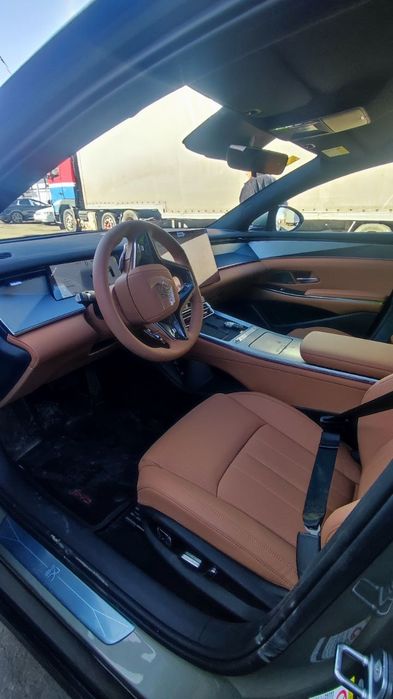 BYD Han L flagship,  701km!